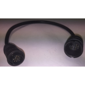 Adapter kabel (9 pin til 8 pin) for tilslutning af en eksisterende 8 pin Airmar transducer til en AXIOM 7 DV (CP370 stik)