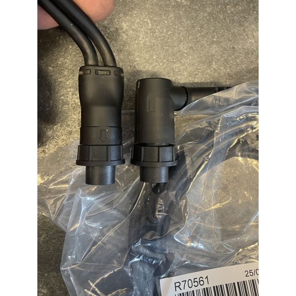 AXIOM Str�mkabel 1,5 m - vinklet